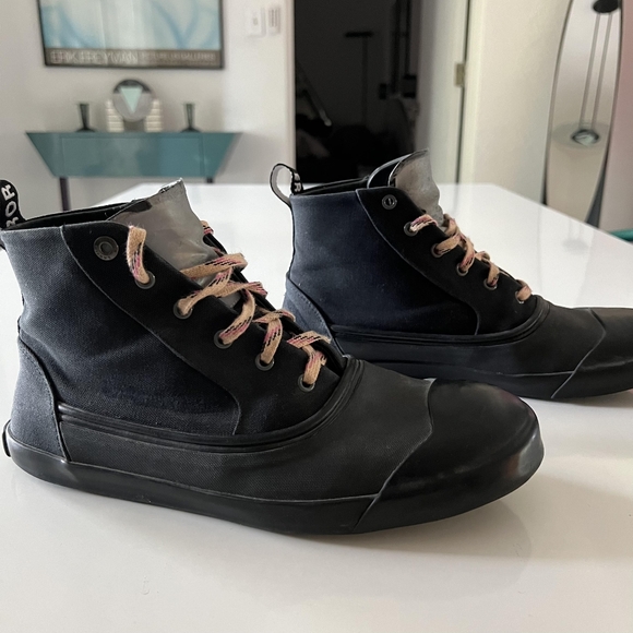 Lanvin mid-top "Error" reflective avant garde black and gray high top sneakers - Picture 4 of 5